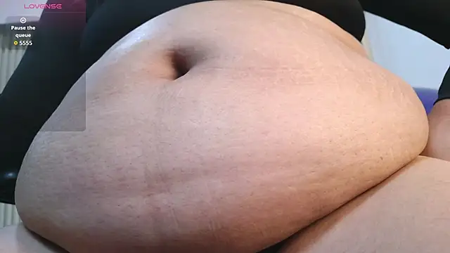 virtual charm online show from 11/28/25, 02:42