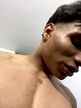 Snapshot of darkviper26 chatting on 10/10/25, 07:35 darkviper26 online show from 10/10/25, 07:35