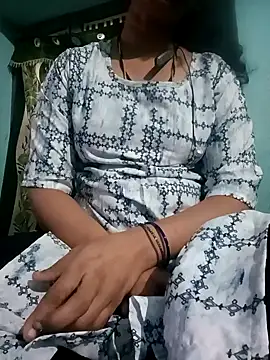 gunjan22 online show from 12/14/24, 04:31