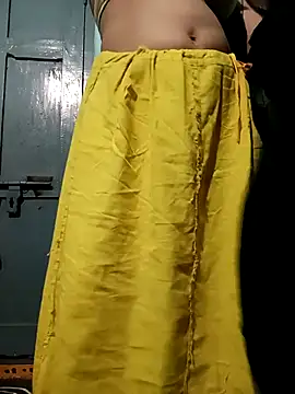 gunjan22 online show from 09/19/25, 07:43