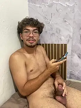 Snapshot of Edwardsky000 chatting on 02/17/26, 09:21 Edwardsky000 online show from 02/17/26, 09:21