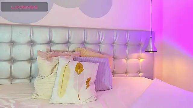 Axel brunette1 online show from 02/01/25, 03:50