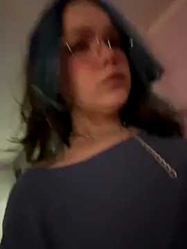 MaddisonHaas online show from 12/01/24, 06:08