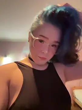 MaddisonHaas online show from 02/09/25, 10:32