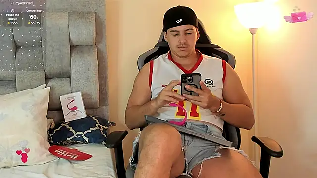 victor vixen online show from 09/26/25, 11:14