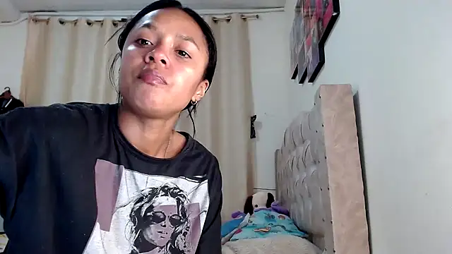 Samary thomas online show from 02/15/25, 01:21