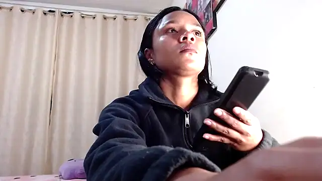 Samary thomas online show from 02/26/25, 01:11