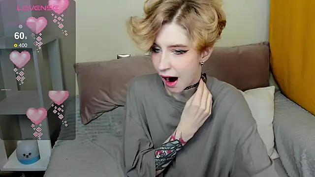 Angel Jules online show from 01/31/25, 01:22