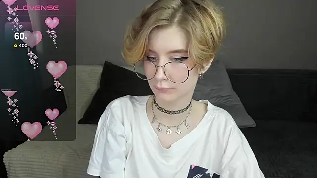 Angel Jules online show from 02/23/25, 01:02