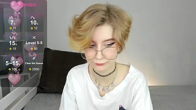 Angel Jules online show from 02/24/25, 11:10