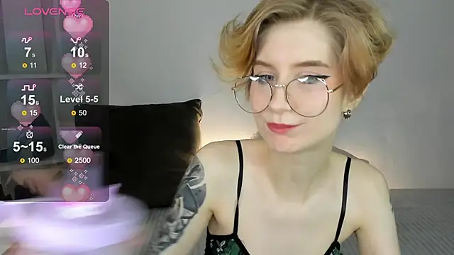 Angel Jules online show from 02/25/25, 04:14