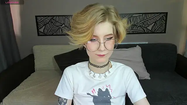 Angel Jules online show from 03/20/25, 12:51