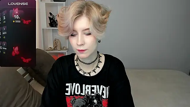 Angel Jules online show from 09/11/25, 01:06