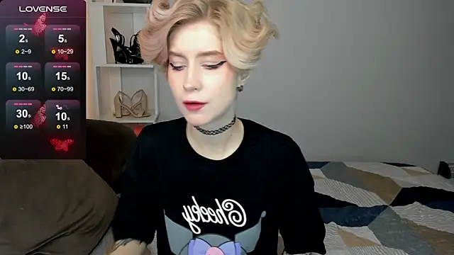 Angel Jules online show from 09/15/25, 12:43