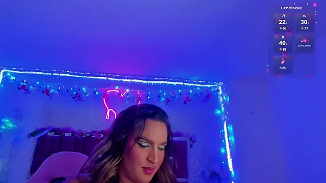 Snapshot of KylieVictoria chatting on 12/30/24, 07:48 KylieVictoria online show from 12/30/24, 07:48