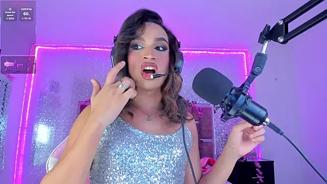 Snapshot of KylieVictoria chatting on 01/24/25, 04:48 KylieVictoria online show from 01/24/25, 04:48