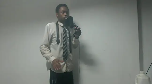 Snapshot of Mastertopdome chatting on 01/16/25, 03:45 Mastertopdome online show from 01/16/25, 03:45