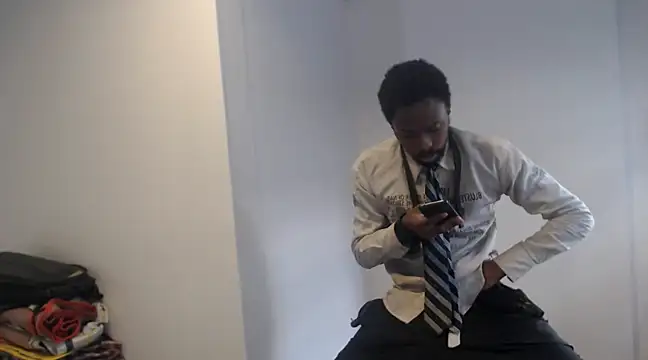 Snapshot of Mastertopdome chatting on 01/22/25, 07:56 Mastertopdome online show from 01/22/25, 07:56