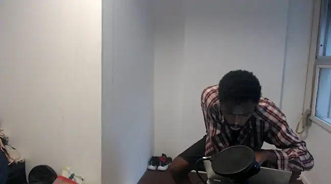 Snapshot of Mastertopdome chatting on 01/28/25, 10:23 Mastertopdome online show from 01/28/25, 10:23