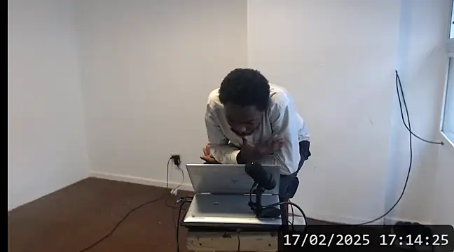 Snapshot of Mastertopdome chatting on 02/17/25, 08:15 Mastertopdome online show from 02/17/25, 08:15