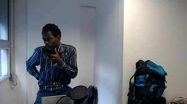 Snapshot of Mastertopdome chatting on 03/10/25, 08:56 Mastertopdome online show from 03/10/25, 08:56