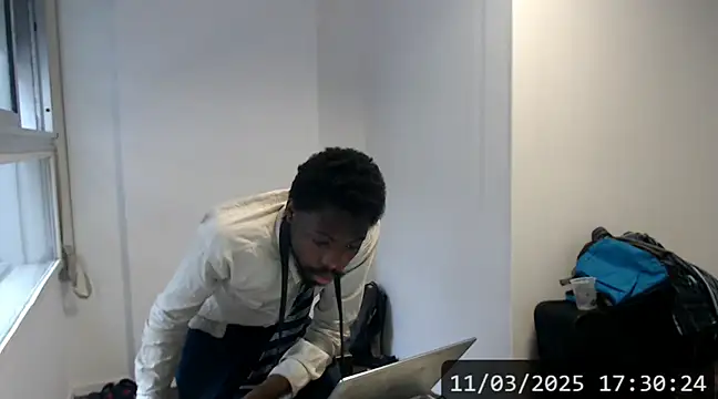 Snapshot of Mastertopdome chatting on 03/11/25, 08:31 Mastertopdome online show from 03/11/25, 08:31