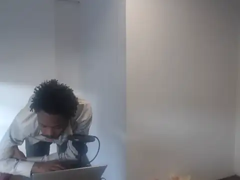 Snapshot of Mastertopdome chatting on 09/28/25, 06:35 Mastertopdome online show from 09/28/25, 06:35