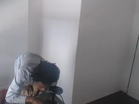 Snapshot of Mastertopdome chatting on 11/13/25, 04:28 Mastertopdome online show from 11/13/25, 04:28