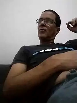 Snapshot of barboza991 chatting on 12/16/24, 03:22 barboza991 online show from 12/16/24, 03:22