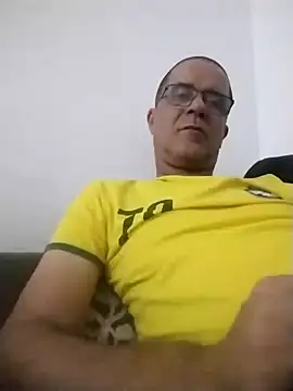 Snapshot of barboza991 chatting on 12/23/24, 12:46 barboza991 online show from 12/23/24, 12:46