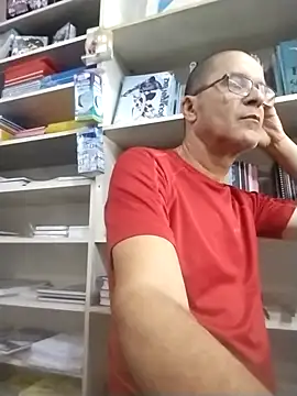 Snapshot of barboza991 chatting on 12/24/24, 12:33 barboza991 online show from 12/24/24, 12:33