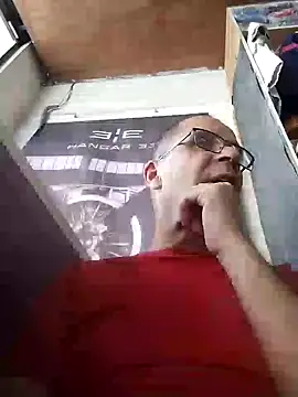 Snapshot of barboza991 chatting on 12/24/24, 04:51 barboza991 online show from 12/24/24, 04:51