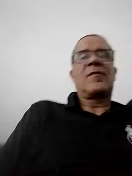 Snapshot of barboza991 chatting on 12/25/24, 10:05 barboza991 online show from 12/25/24, 10:05