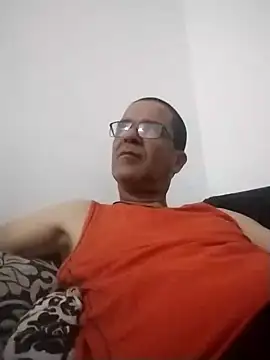 Snapshot of barboza991 chatting on 12/31/24, 01:47 barboza991 online show from 12/31/24, 01:47