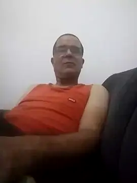 Snapshot of barboza991 chatting on 01/12/25, 05:33 barboza991 online show from 01/12/25, 05:33