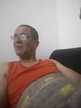 Snapshot of barboza991 chatting on 01/13/25, 12:41 barboza991 online show from 01/13/25, 12:41