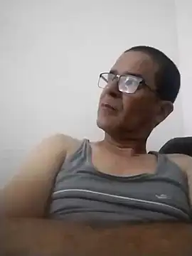 Snapshot of barboza991 chatting on 01/21/25, 11:02 barboza991 online show from 01/21/25, 11:02