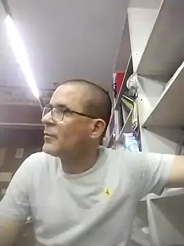 Snapshot of barboza991 chatting on 02/05/25, 08:04 barboza991 online show from 02/05/25, 08:04