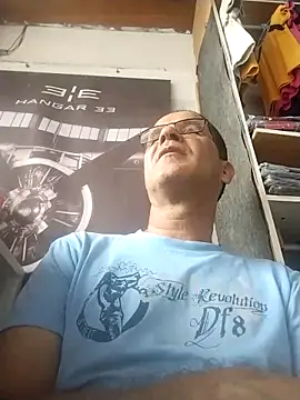 Snapshot of barboza991 chatting on 02/21/25, 03:32 barboza991 online show from 02/21/25, 03:32