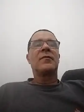 Snapshot of barboza991 chatting on 02/25/25, 03:38 barboza991 online show from 02/25/25, 03:38