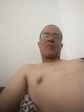 Snapshot of barboza991 chatting on 03/03/25, 05:18 barboza991 online show from 03/03/25, 05:18