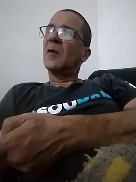 Snapshot of barboza991 chatting on 03/21/25, 02:18 barboza991 online show from 03/21/25, 02:18