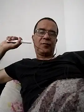 Snapshot of barboza991 chatting on 09/14/25, 05:01 barboza991 online show from 09/14/25, 05:01