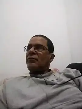 Snapshot of barboza991 chatting on 09/22/25, 11:51 barboza991 online show from 09/22/25, 11:51