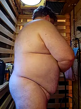 Snapshot of alienbunny chatting on 02/22/25, 08:42 alienbunny online show from 02/22/25, 08:42