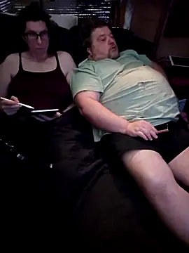 Snapshot of alienbunny chatting on 02/25/25, 04:24 alienbunny online show from 02/25/25, 04:24