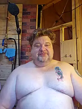 Snapshot of alienbunny chatting on 03/01/25, 06:21 alienbunny online show from 03/01/25, 06:21