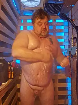 Snapshot of alienbunny chatting on 03/08/25, 09:29 alienbunny online show from 03/08/25, 09:29