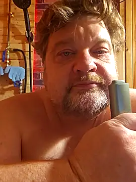 Snapshot of alienbunny chatting on 03/11/25, 01:26 alienbunny online show from 03/11/25, 01:26