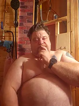 Snapshot of alienbunny chatting on 09/25/25, 03:54 alienbunny online show from 09/25/25, 03:54